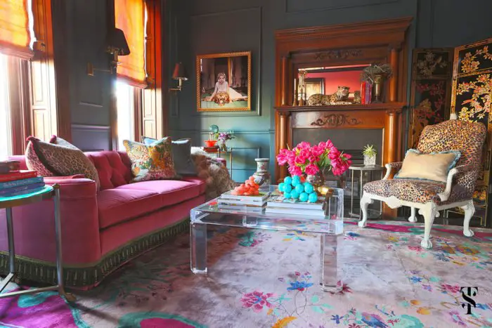 Color and style infuse this Summer Thornton interior (Summer Thornton Design)