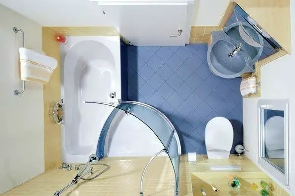 wisely used space in small bathroom