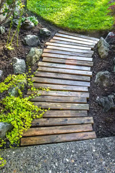 38 awesome diy garden path and walkways ideas