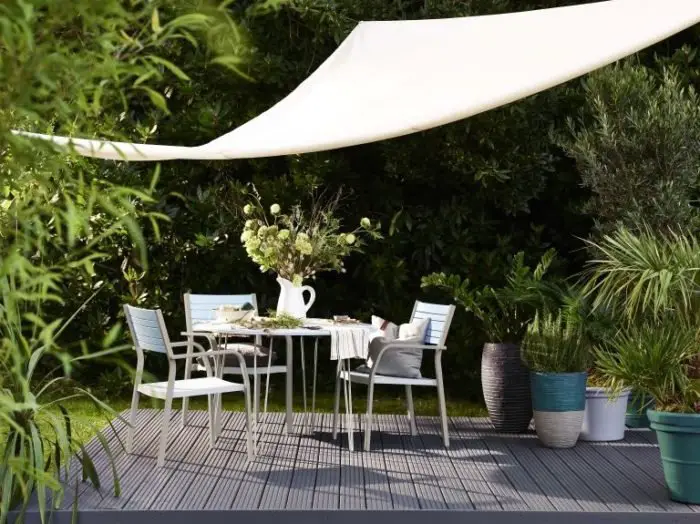 Furnishing the Garden Affordably While Maintaining the Style