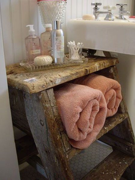 Bathroom towel storage ideas for limited space