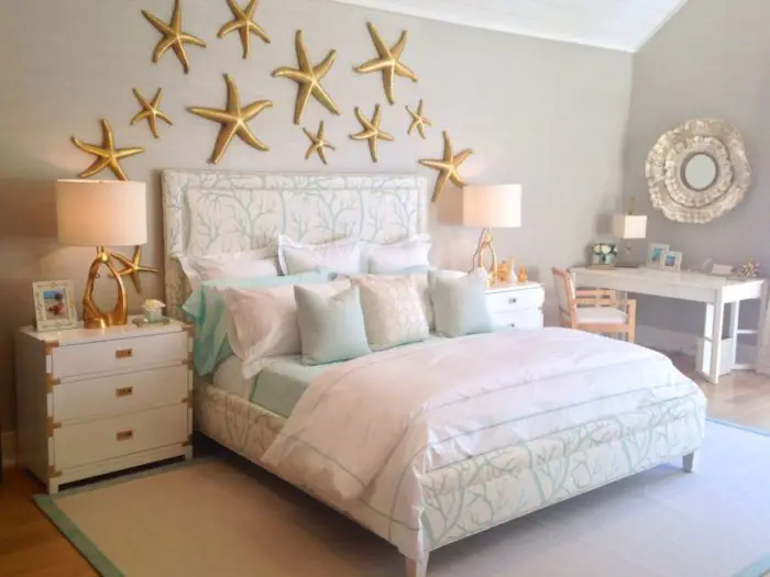 Beach style bedrooms ideas you can implement right now