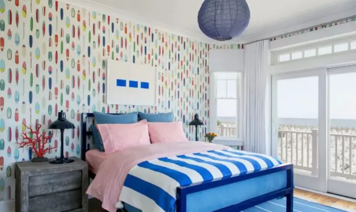 Add Color in a Child's Beach Bedroom 