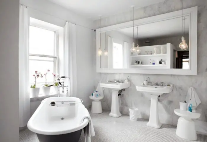 6 bathroom mirror placement ideas that are out of this world
